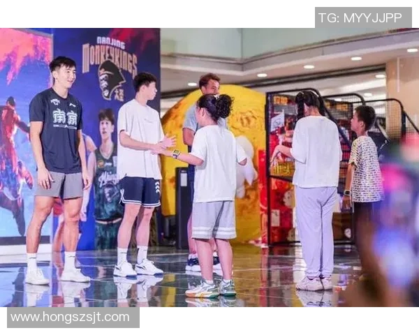 南京篮球队勇闯杯赛舞台的辉煌历程与背后故事揭秘